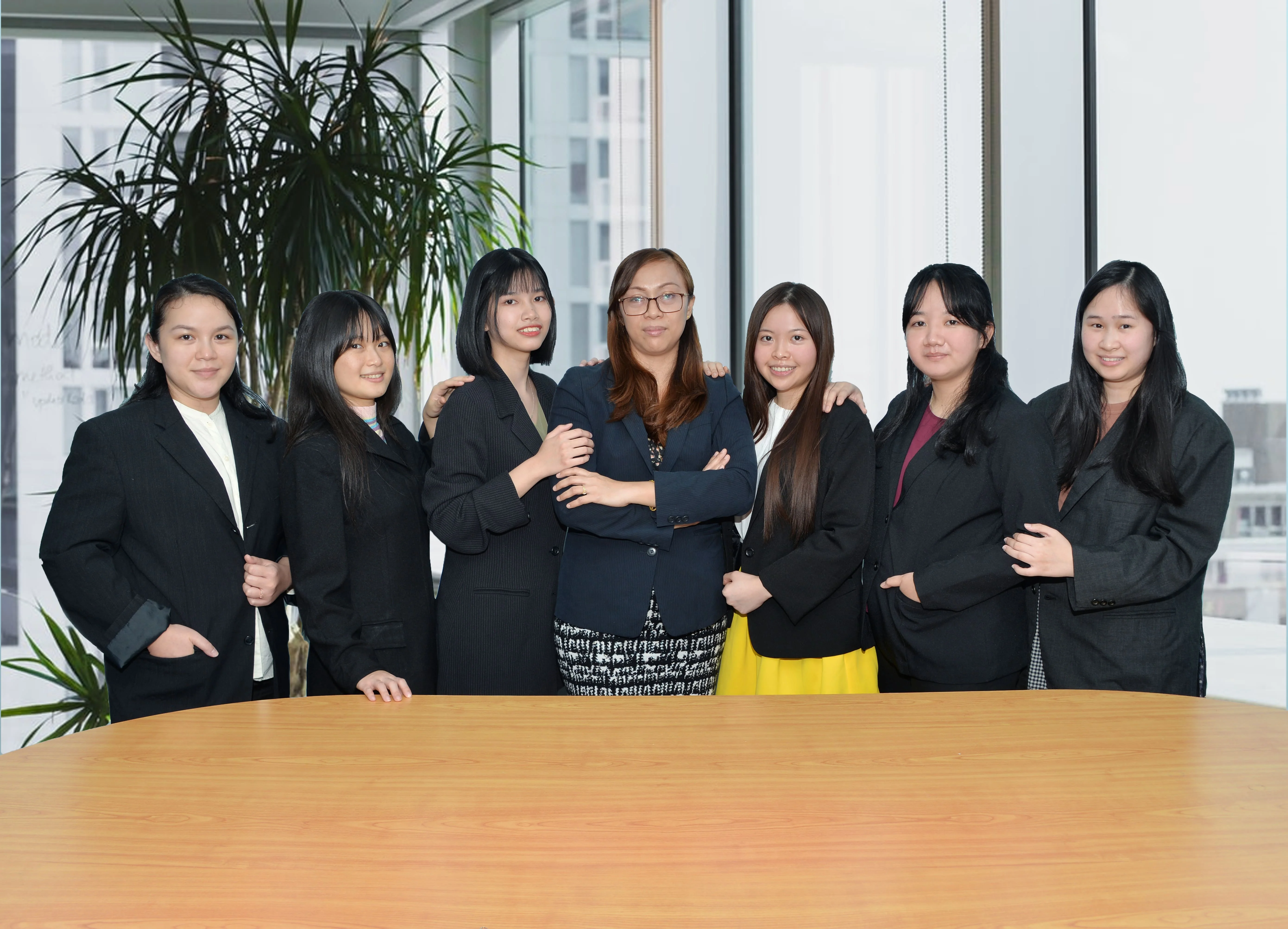 Accountant Women Team